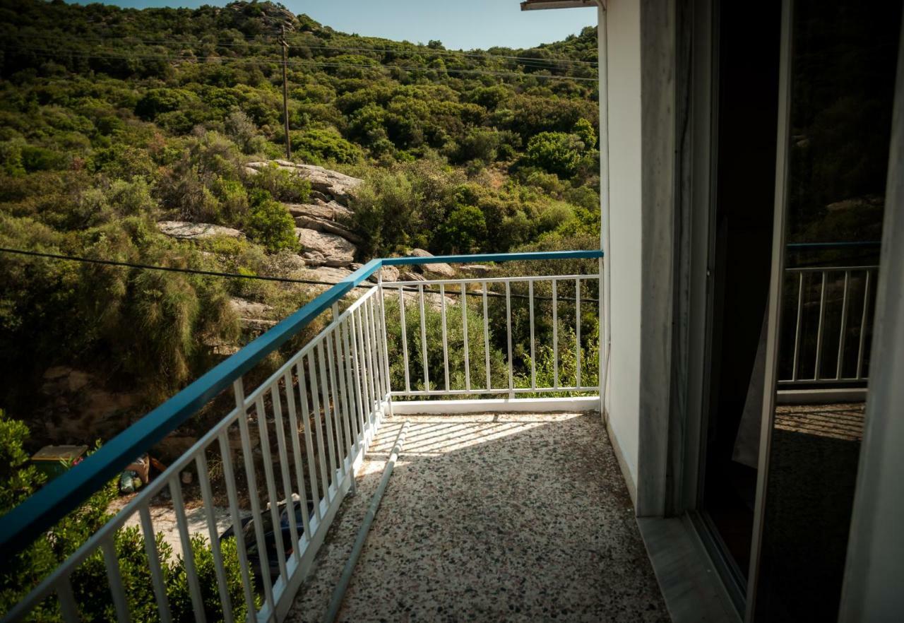 Paradise View Apartment Palaiontsiflikion Exterior foto